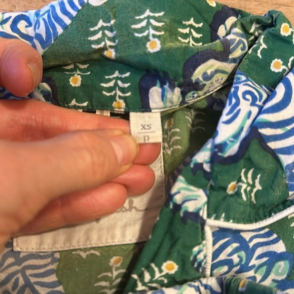 PRINTFRESH Pajama Set – White Tigers in Jade Print – Size XS petite - Picture 12 of 12